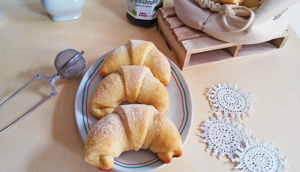 cornetti-pan-brioche-senza-latte