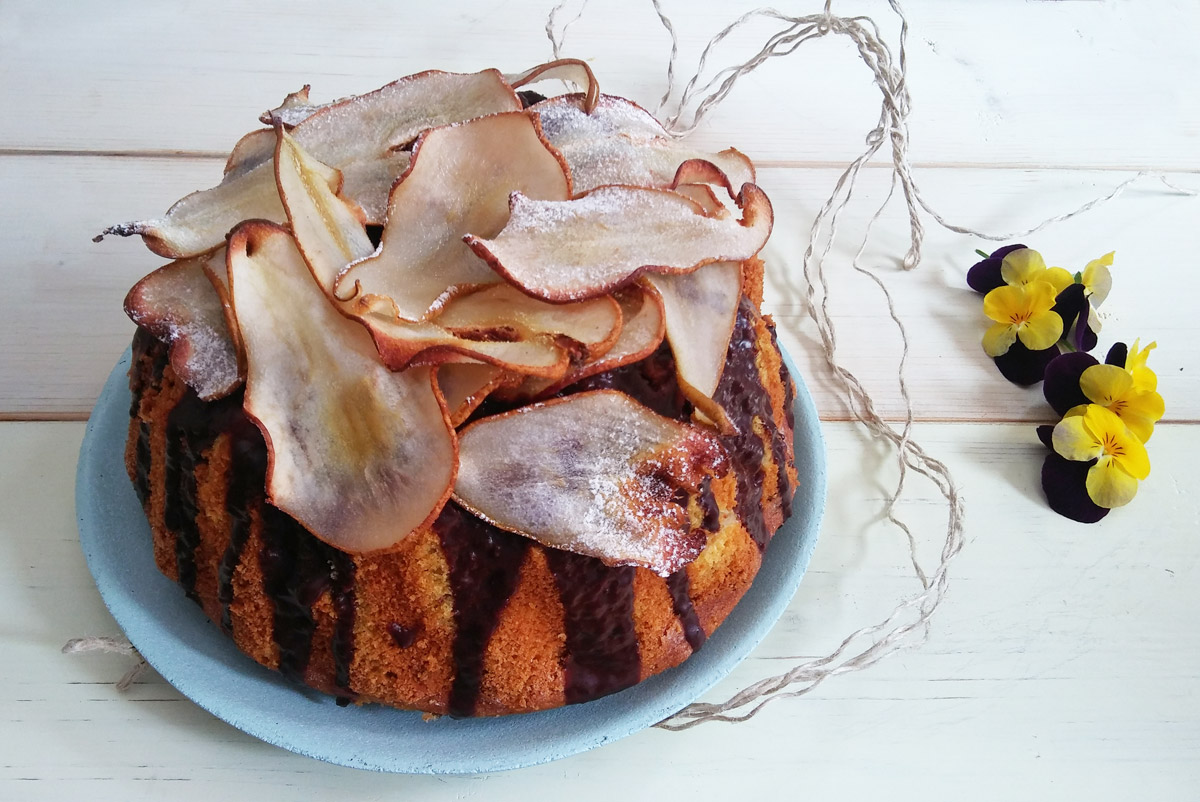 bundt-cake-yogurt-pere-cioccolato