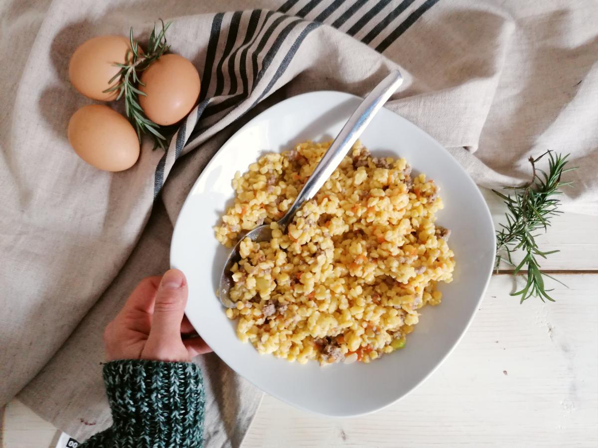 pasta-all-uovo-ragu-bianco